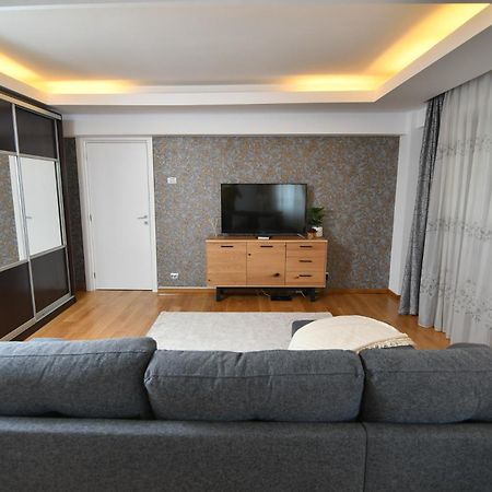 דירות בוקרשט Parliament Square Elite Escapes מראה חיצוני תמונה